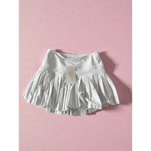 GOLDHINGE White Pleated Tennis Skort Size Small NEW NWT